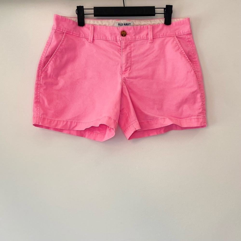 SUMMER SALE ☀️ Old Navy Neon Pink Mid Rise Shorts Size 6